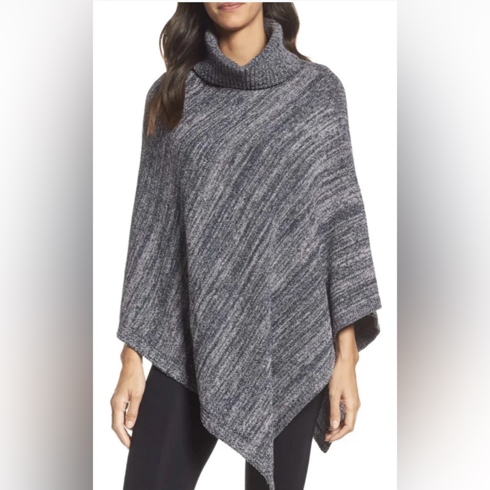 Barefoot Dreams CozyChic Point Dume Poncho in Indigo Dove Gray Heathered(#1)